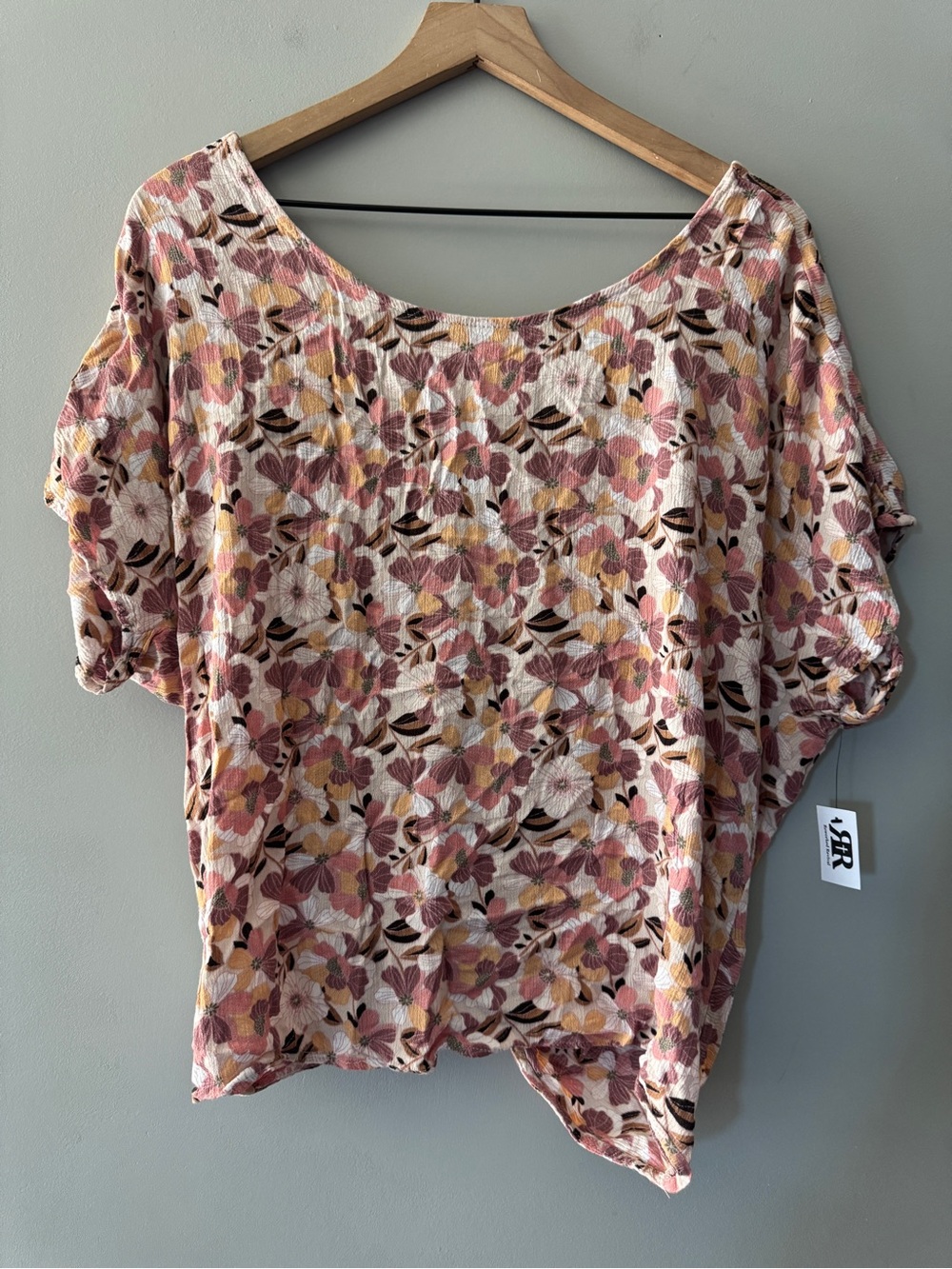Willow & Root | Scoop-Neck Blouse with open back | XXL
